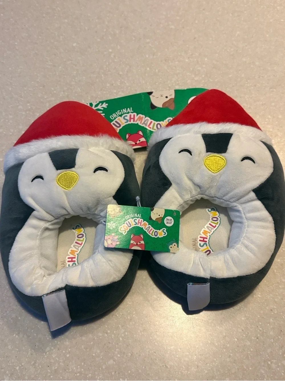 NWT Squishmallow PENGUIN Christmas slippers CHs 4/5 LDs 6/7